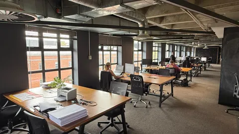 Office to let in Rosebank (21).